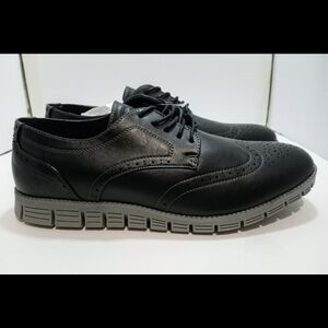 Deer Stags "Corvallis" Mens Wingtip Oxfords w/ Memory Foam And Running Soles